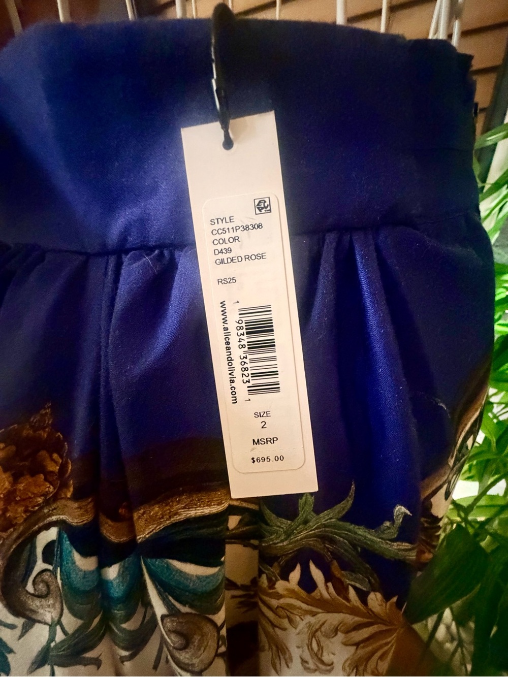 Alice + Olivia Navy, Red and White Floral Midi Skirt NEVER WORN NEW WITH TAGS - Picture 4 of 5